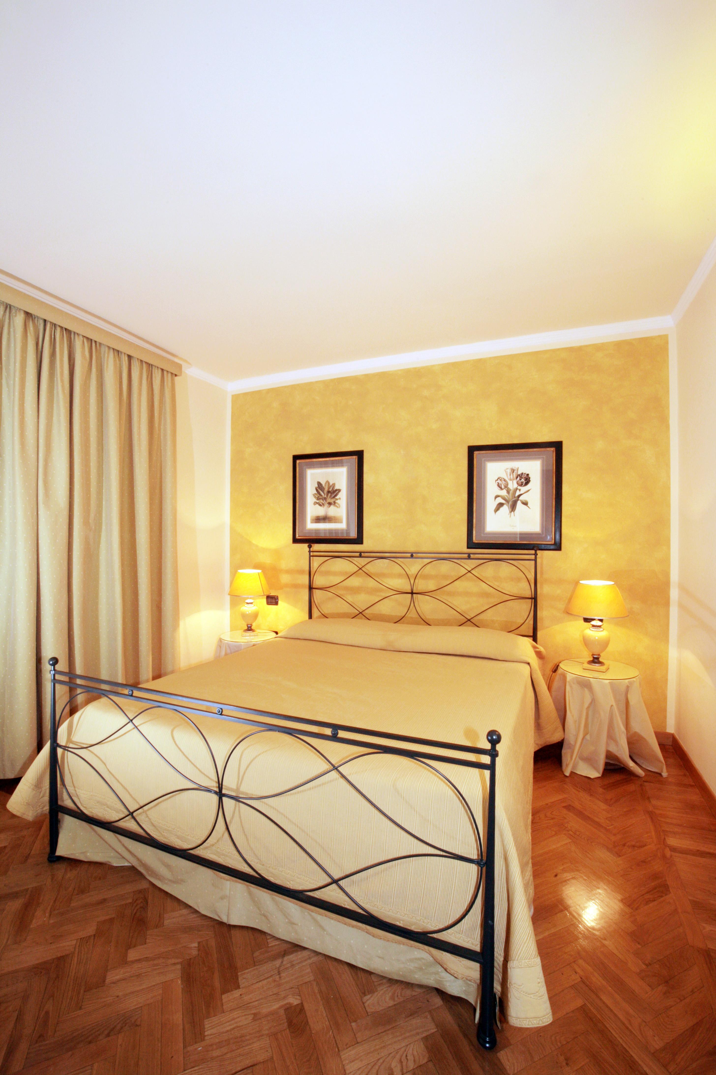 Palazzo Gamba Apartments Al Duomo Флоренция Екстериор снимка